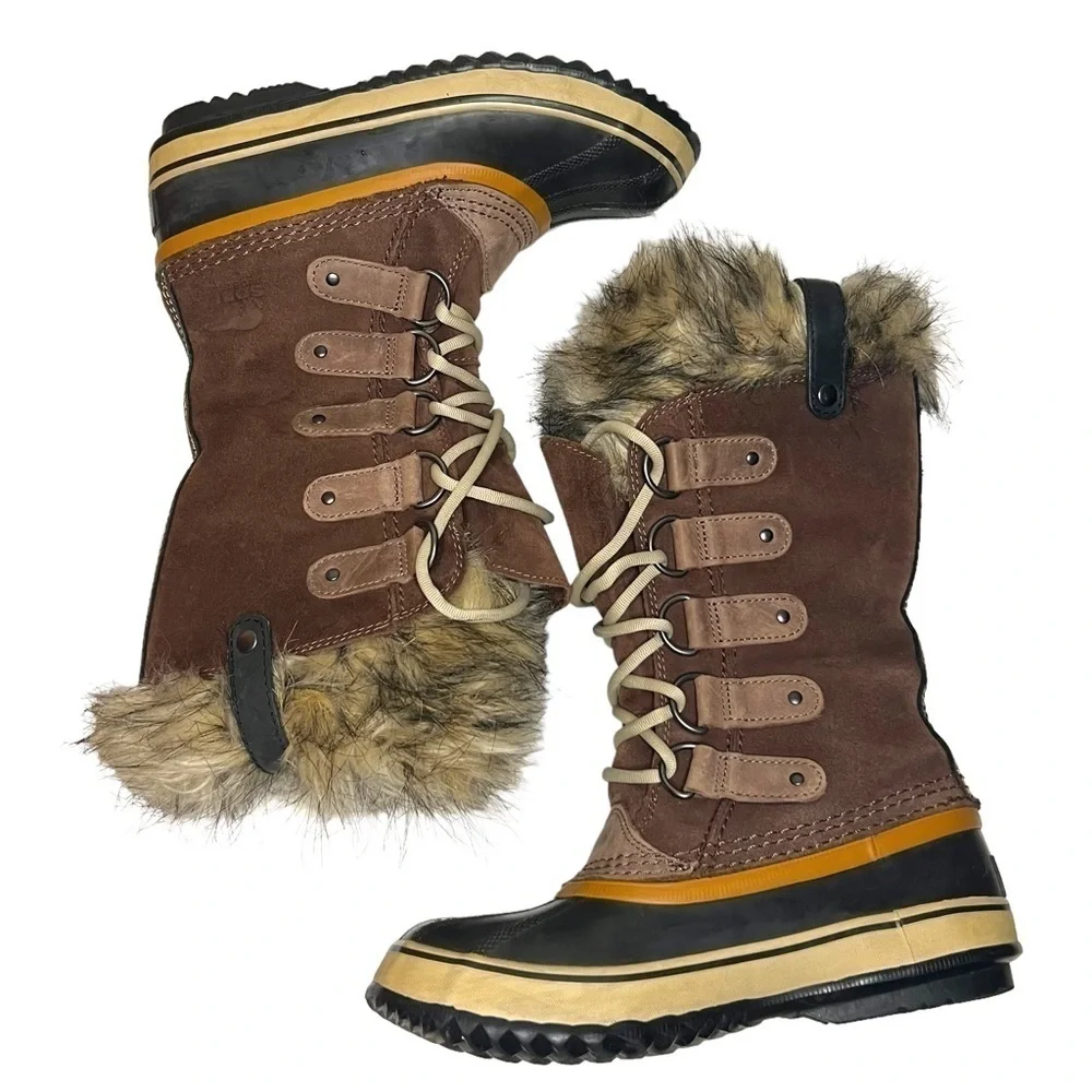 SOREL Joan of Arctic Boots Size 6